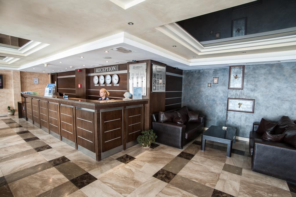 Marina City Aparthotel Balchik Extérieur photo