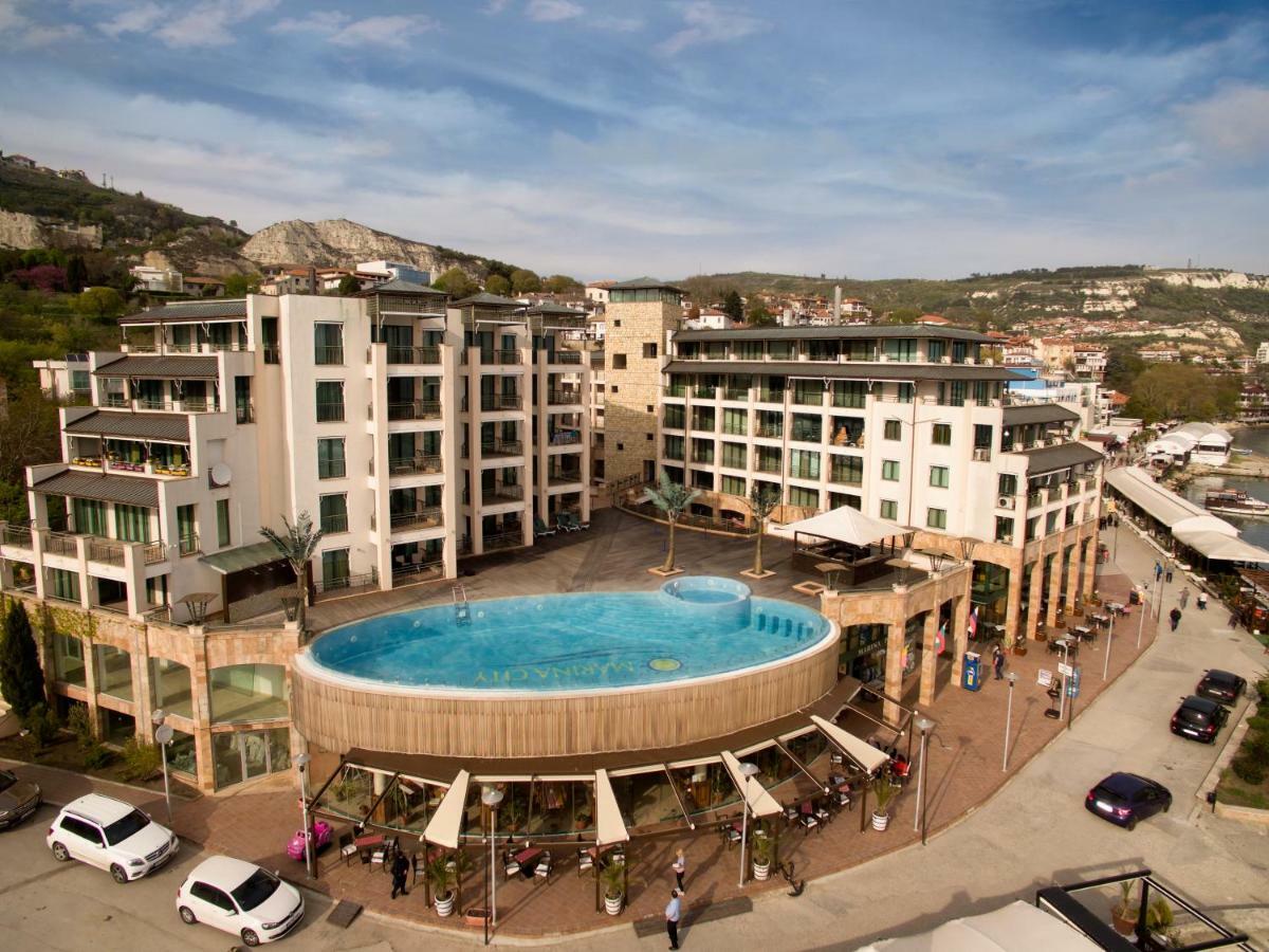 Marina City Aparthotel Balchik Extérieur photo